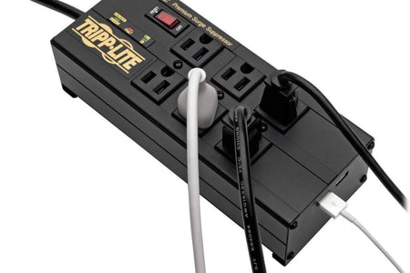 Isobar 6 Outlet Surge Protector Power Strip with 2 USB Charging Ports,10Ft Long Cord, Right-Angle Plug, Metal, 3840 Joules,Lifetime Limited Warranty & $50K Insurance (Ibar6Ultrausbb)Black